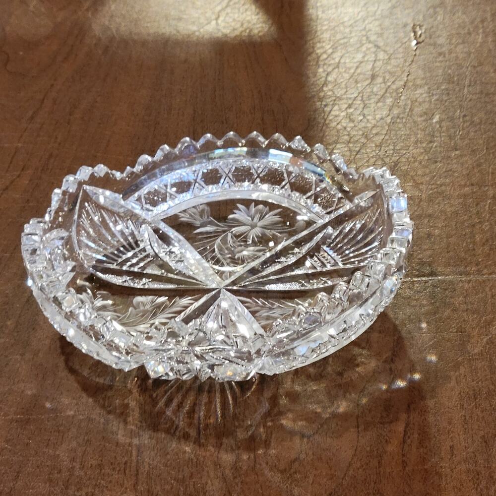 Vintage ABP Cut Glass Crystal 7” Bowl Scalloped Rim
